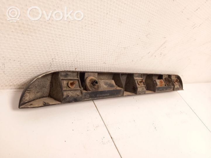 Iveco Daily 4th gen Lampa oświetlenia tylnej tablicy rejestracyjnej 0462001