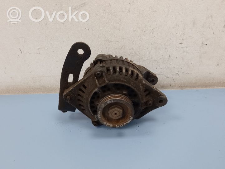 Mazda 323 Generatore/alternatore A2T05892