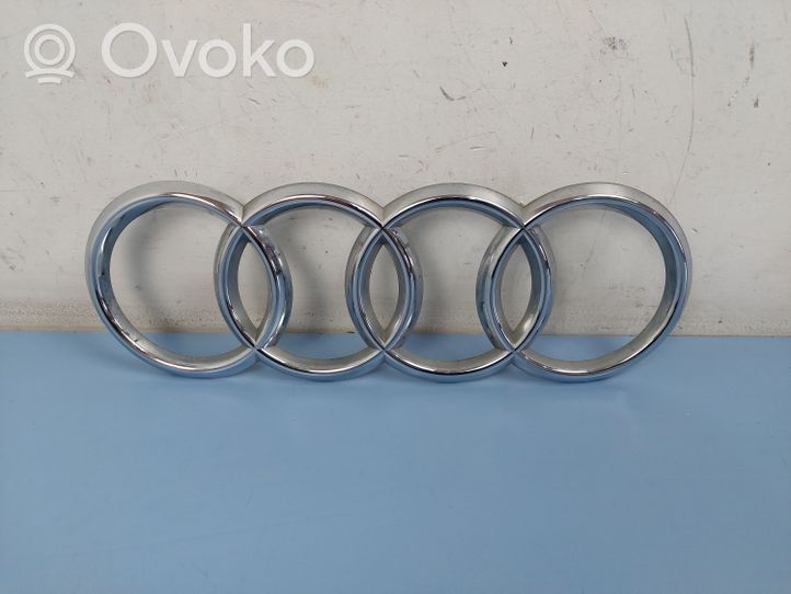 Audi A8 S8 D5 Emblemat / Znaczek 4N0853605