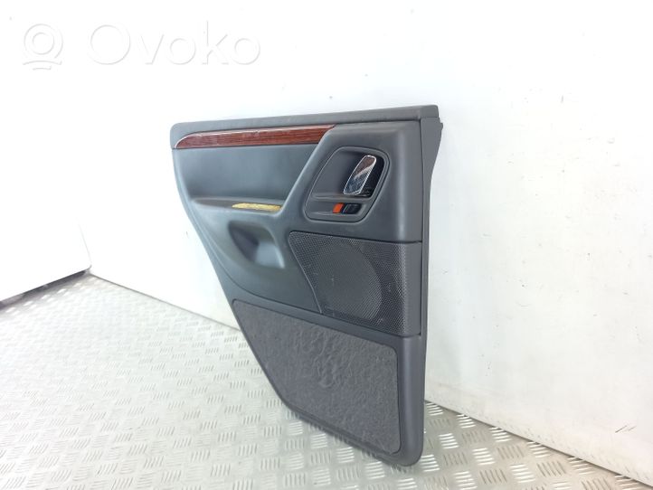 Jeep Grand Cherokee (WJ) Takaoven verhoilu 820912