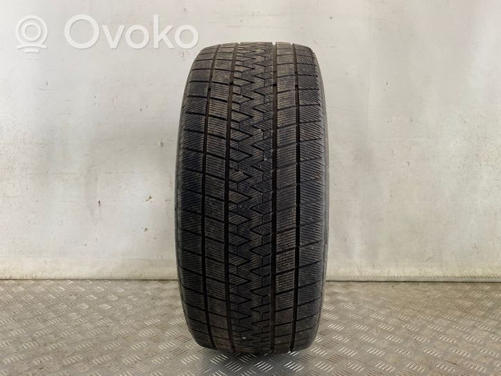 Volvo XC90 R21 winter tire 