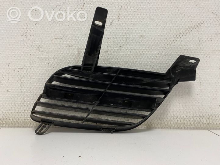 Nissan Almera N16 Maskownica / Grill / Atrapa górna chłodnicy 62322BM400