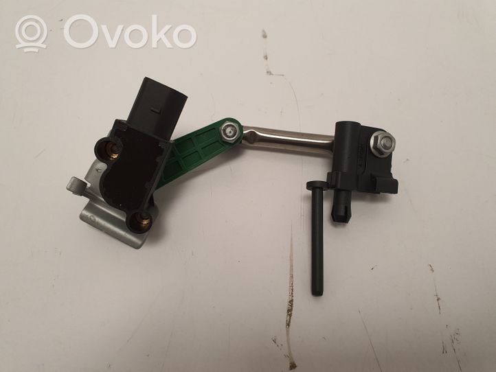 Volkswagen Touareg II Sensore di livello faro/fanale 7P0616214