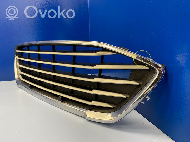 Ford Focus Maskownica / Grill / Atrapa górna chłodnicy JX7B8C436A