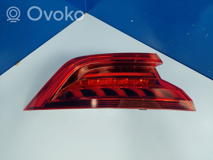 Audi Q8 Takavalot 4M8945069B