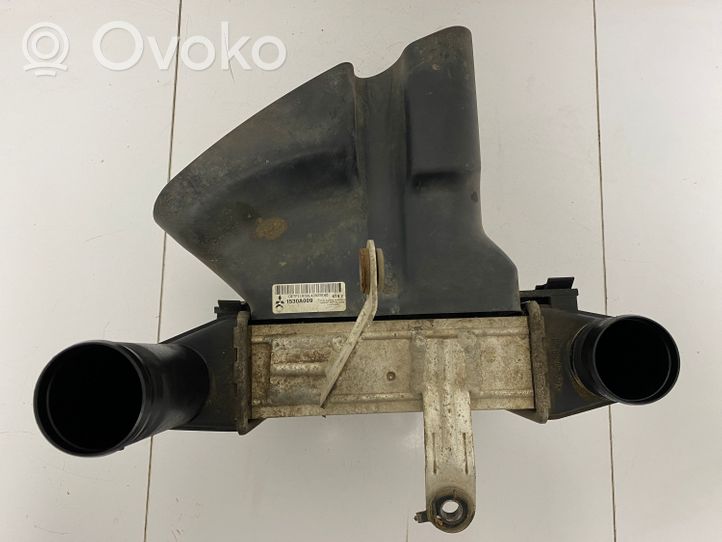 Mitsubishi Colt Välijäähdyttimen jäähdytin 1530A009