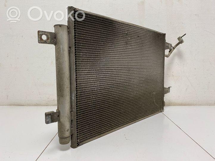 Mitsubishi Colt Radiateur condenseur de climatisation MR568975