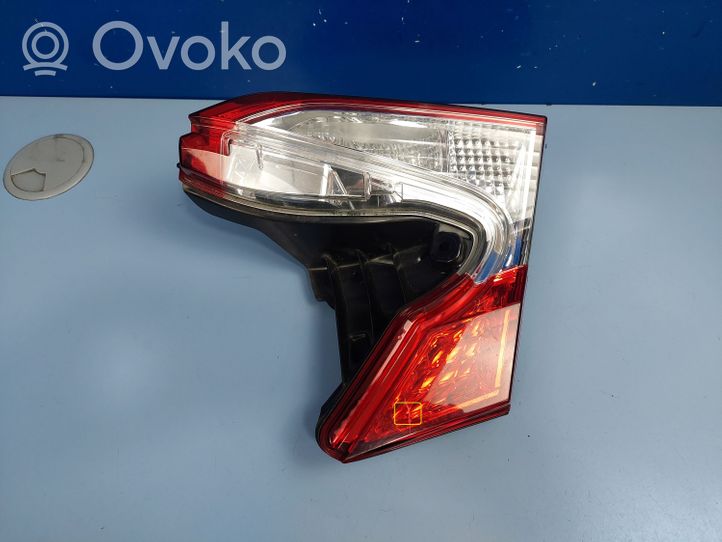 Toyota C-HR Luci posteriori del portellone del bagagliaio 81580F401000