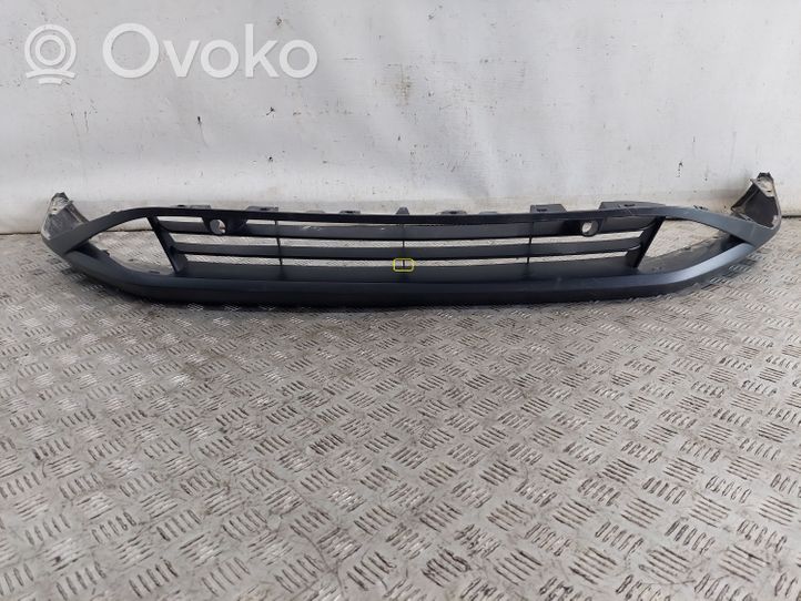 Nissan Qashqai J12 Lame de pare-chocs avant 620266UA0A