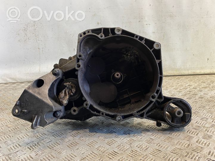 Opel Vectra C Mechaninė 6 pavarų dėžė 55350375