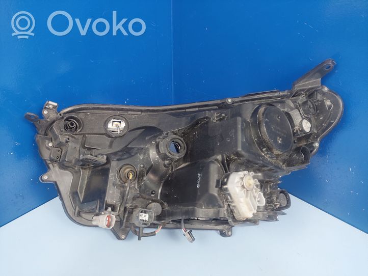 Toyota RAV 4 (XA40) Phare frontale 8114542680