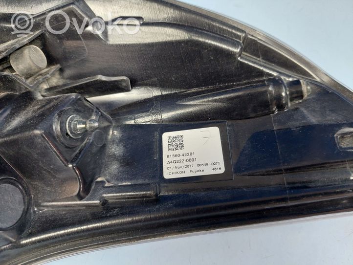 Toyota RAV 4 (XA40) Lampa tylna 8156042201