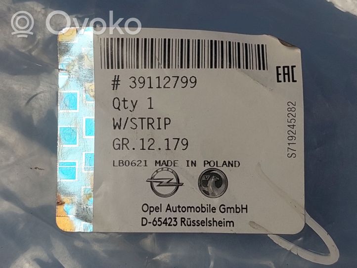 Opel Insignia B Inne części karoserii 422518308