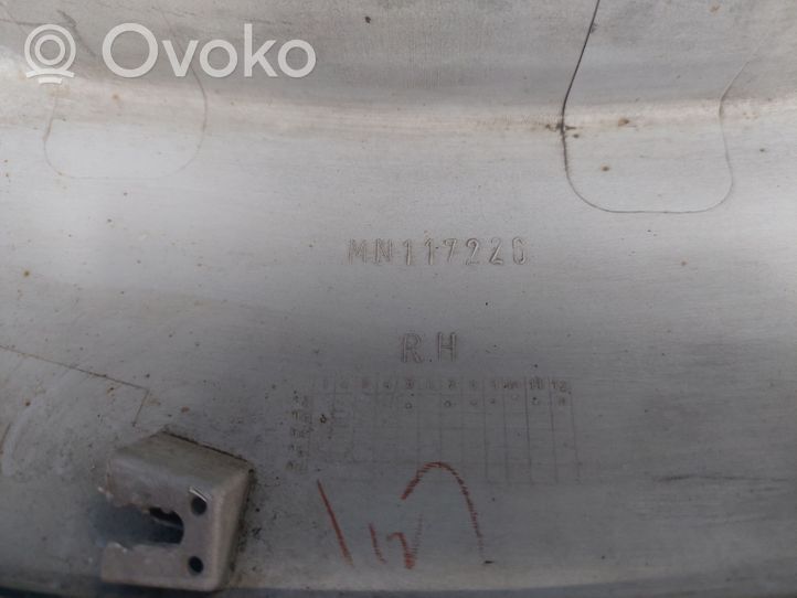 Mitsubishi Pajero Rear arch trim 