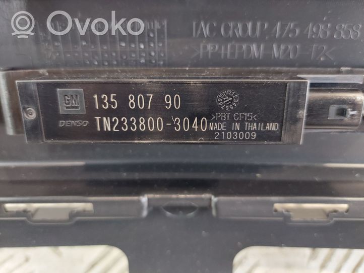 Opel Mokka X Moulure inférieure de pare-chocs arrière 42548663