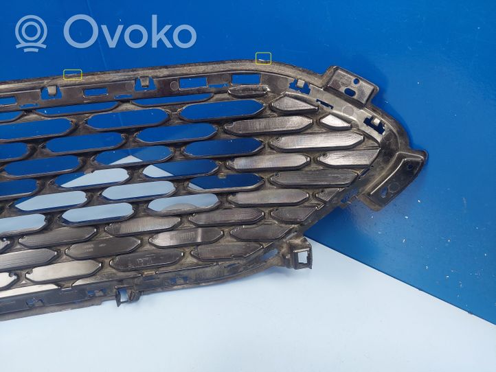 Ford Kuga III Grille calandre supérieure de pare-chocs avant LV4B8200B