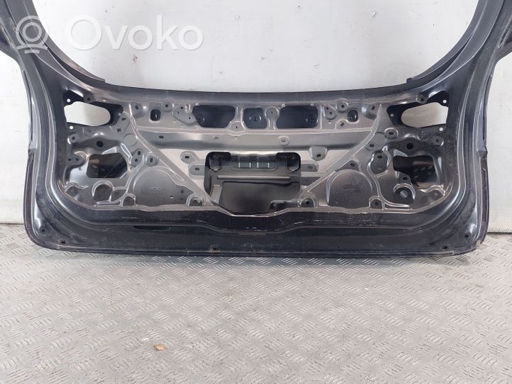 Toyota Yaris Cross Galinis dangtis (bagažinės) 670050D800