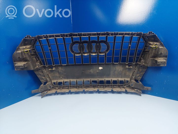 Audi Q5 SQ5 Maskownica / Grill / Atrapa górna chłodnicy 8U0855653H