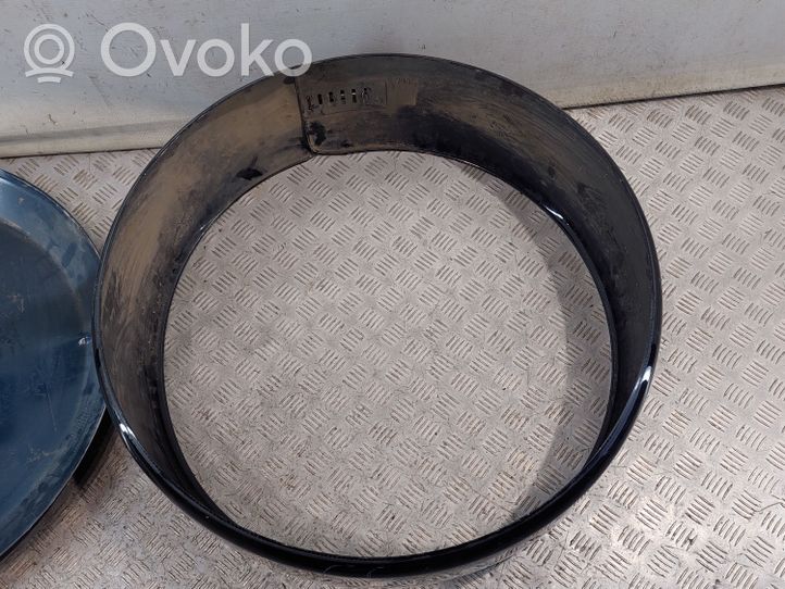 Mercedes-Benz G W463 Vararenkaan osion verhoilu 46389010009999