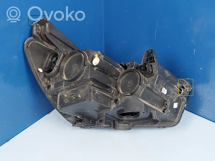 Opel Grandland X Передняя фара YP00126280