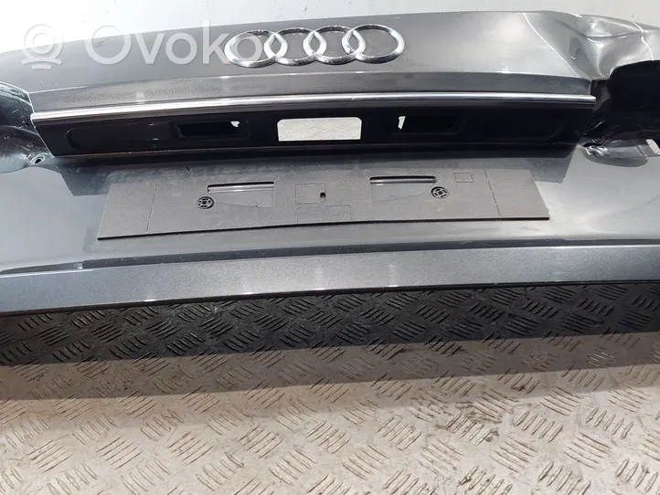 Audi Q7 4M Galinis dangtis (bagažinės) 4M0827445