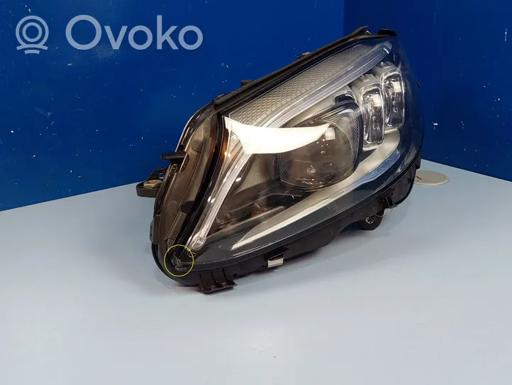 Mercedes-Benz C W205 Lampa przednia A2059061506