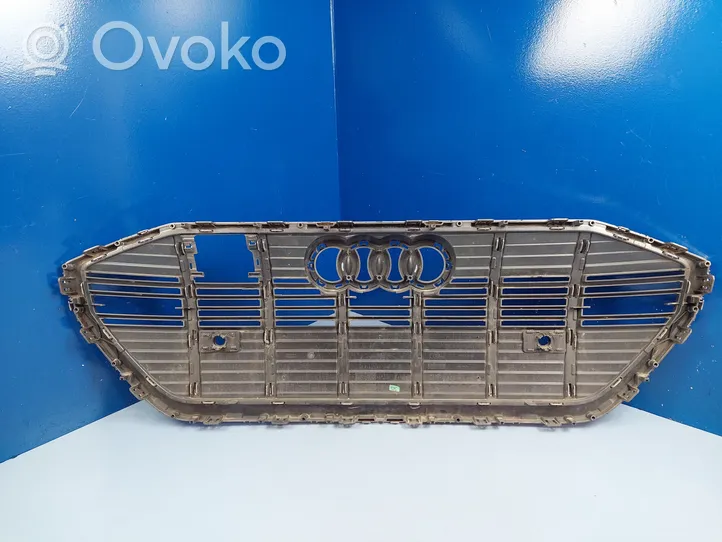 Audi e-tron Maskownica / Grill / Atrapa górna chłodnicy 4KE853651