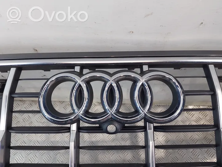 Audi Q7 4M Paraurti anteriore 4M0807437Q