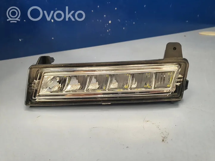 Mercedes-Benz GL X164 LED-liitäntälaitteen ohjausmoduuli A1649060151