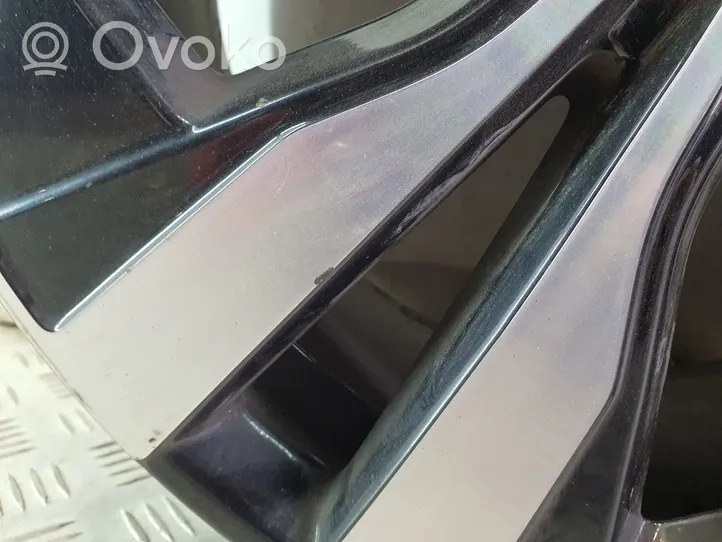 Volvo XC60 Cerchione in lega R18 32209452