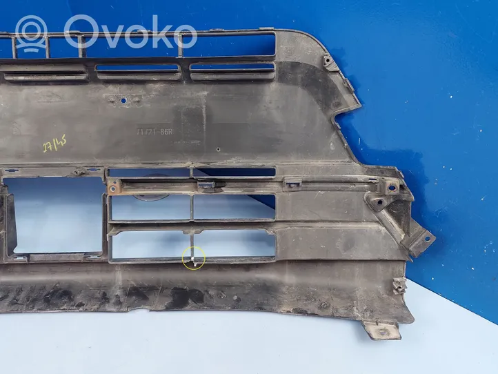 Suzuki Vitara (LY) Rejilla superior del radiador del parachoques delantero 7172186R