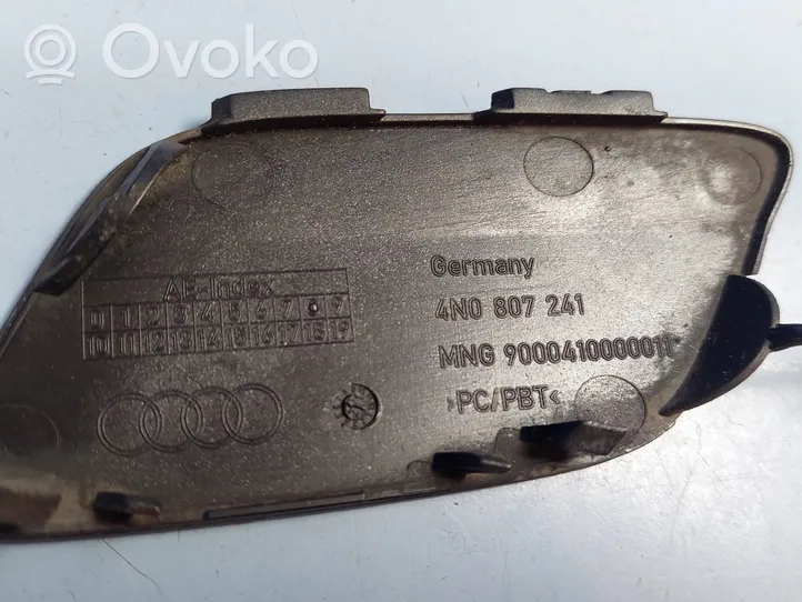 Audi A8 S8 D5 Tappo/coprigancio di traino anteriore 4N0807241