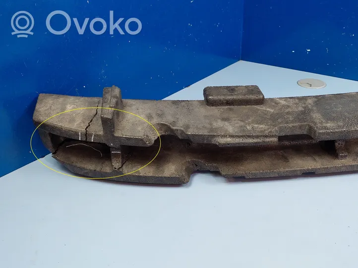 Nissan Qashqai Absorber zderzaka przedniego 62090HV00A