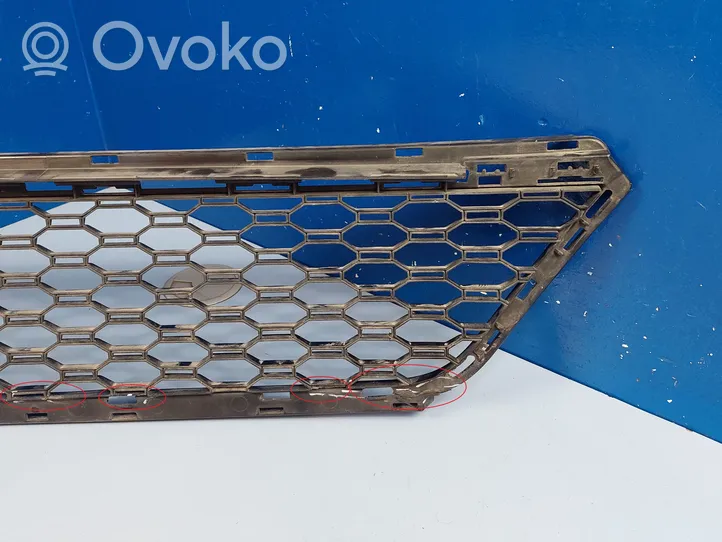 BMW X2 F39 Grille inférieure de pare-chocs avant 51118069096