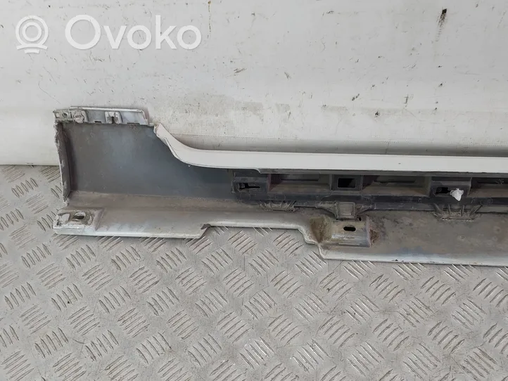 Volkswagen PASSAT B8 Sill 3G0853857F