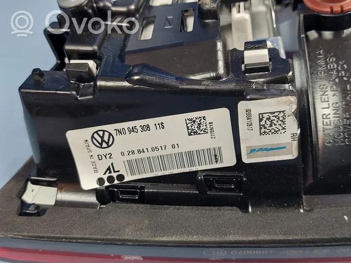 Volkswagen Sharan Lampy tylnej klapy bagażnika 7N0945308