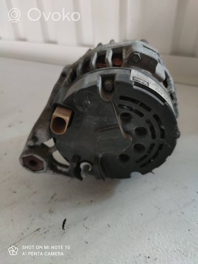 Volkswagen PASSAT B5.5 Generatore/alternatore 06B903016D