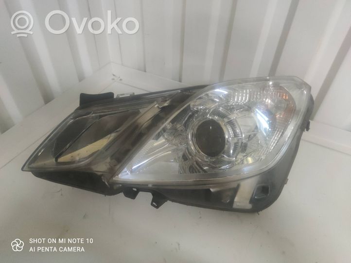 Mercedes-Benz E A207 Lampa przednia A2078204961