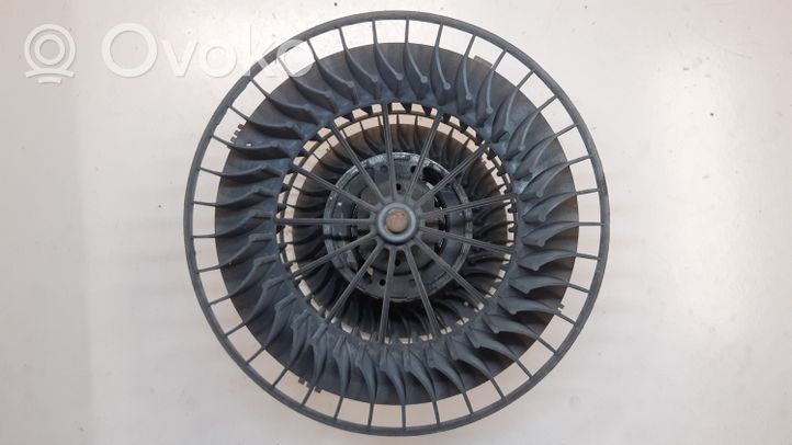 BMW 5 E34 Ventola riscaldamento/ventilatore abitacolo 0130111032