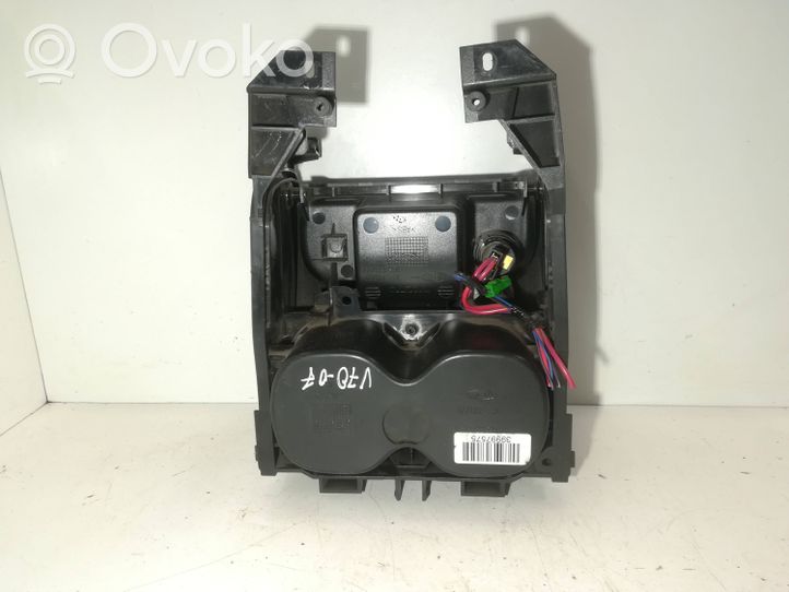 Volvo V70 Portabicchiere anteriore 39997575