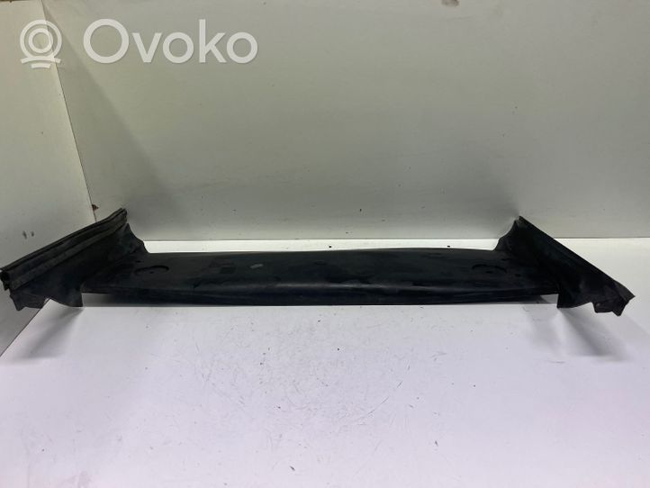 Volvo XC70 Garniture de radiateur 9151897
