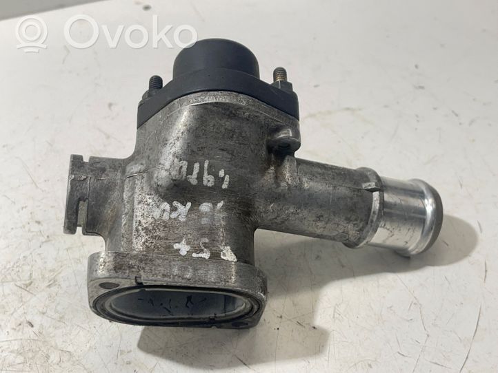 Volkswagen PASSAT B5 Thermostat/thermostat housing 038121133A