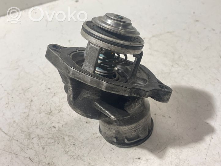 Mercedes-Benz CLS C219 Thermostat / Thermostatgehäuse A272200015