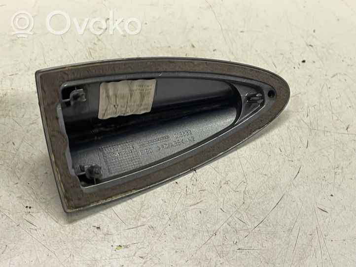 BMW 3 E92 E93 Kattoantennin (GPS) suoja 