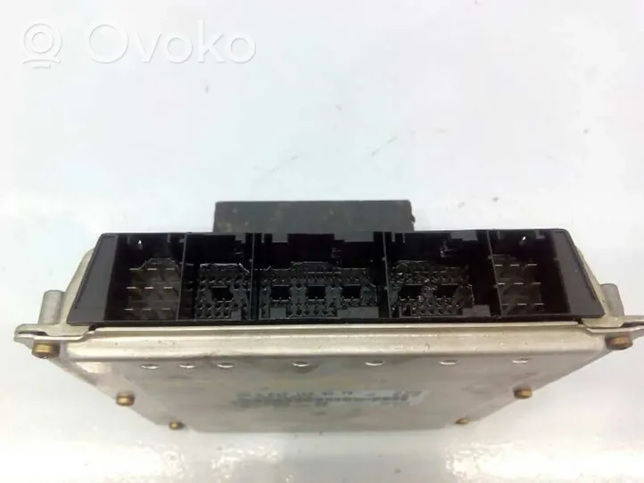 Mercedes-Benz ML W163 Calculateur moteur ECU A6121533279