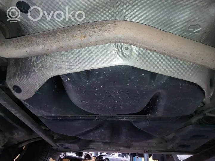 Toyota Verso Réservoir de carburant 770010F030