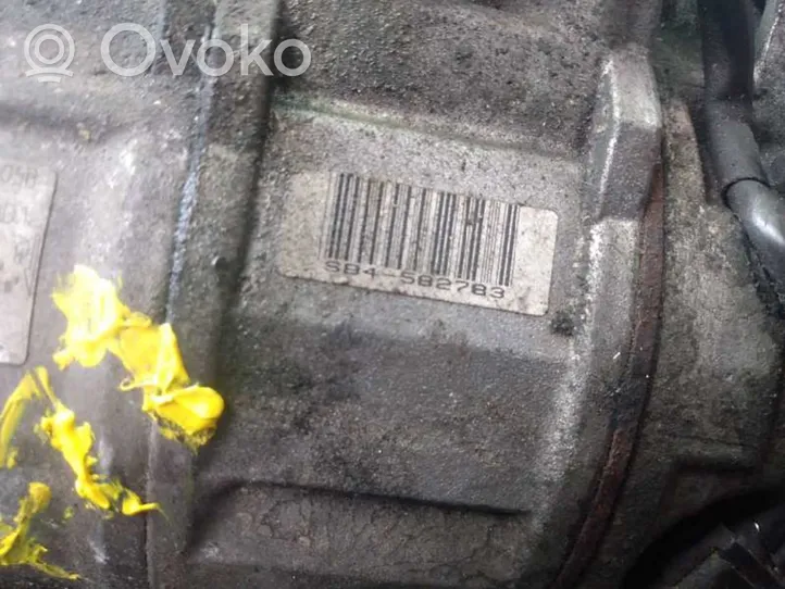 Audi A7 S7 4G Ilmastointilaitteen kompressorin pumppu (A/C) 4G0260805B