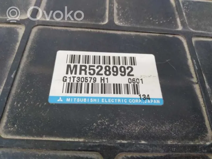 Mitsubishi Montero Sterownik / Moduł ECU MR528992