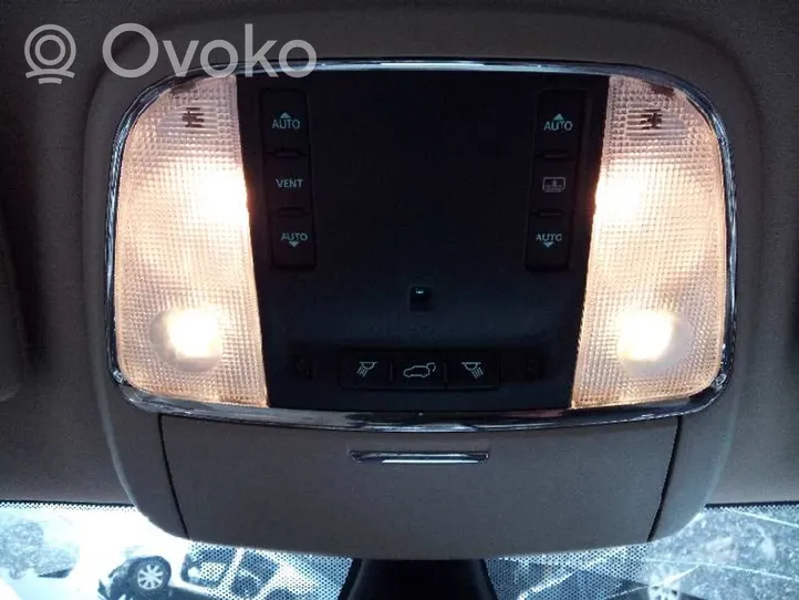 Jeep Grand Cherokee Rivestimento della console di illuminazione installata sul rivestimento del tetto 55057326AC