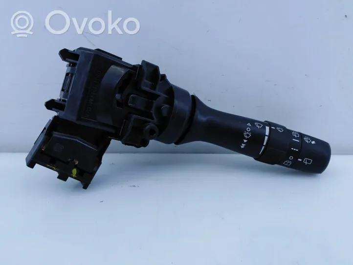 Toyota Auris E210 Leva comando tergicristalli 17F582